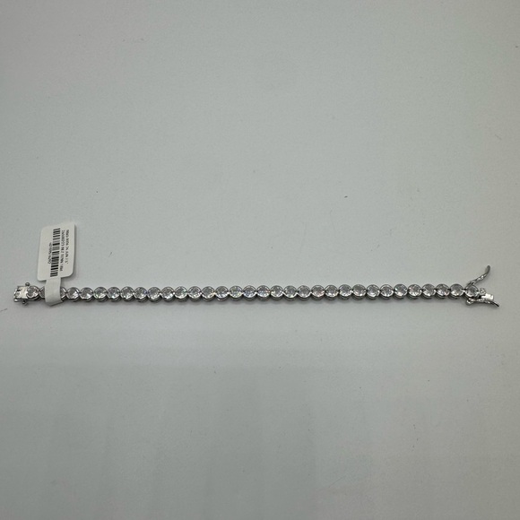 8ct Bezel Tennis Bracelet - Picture 7 of 13